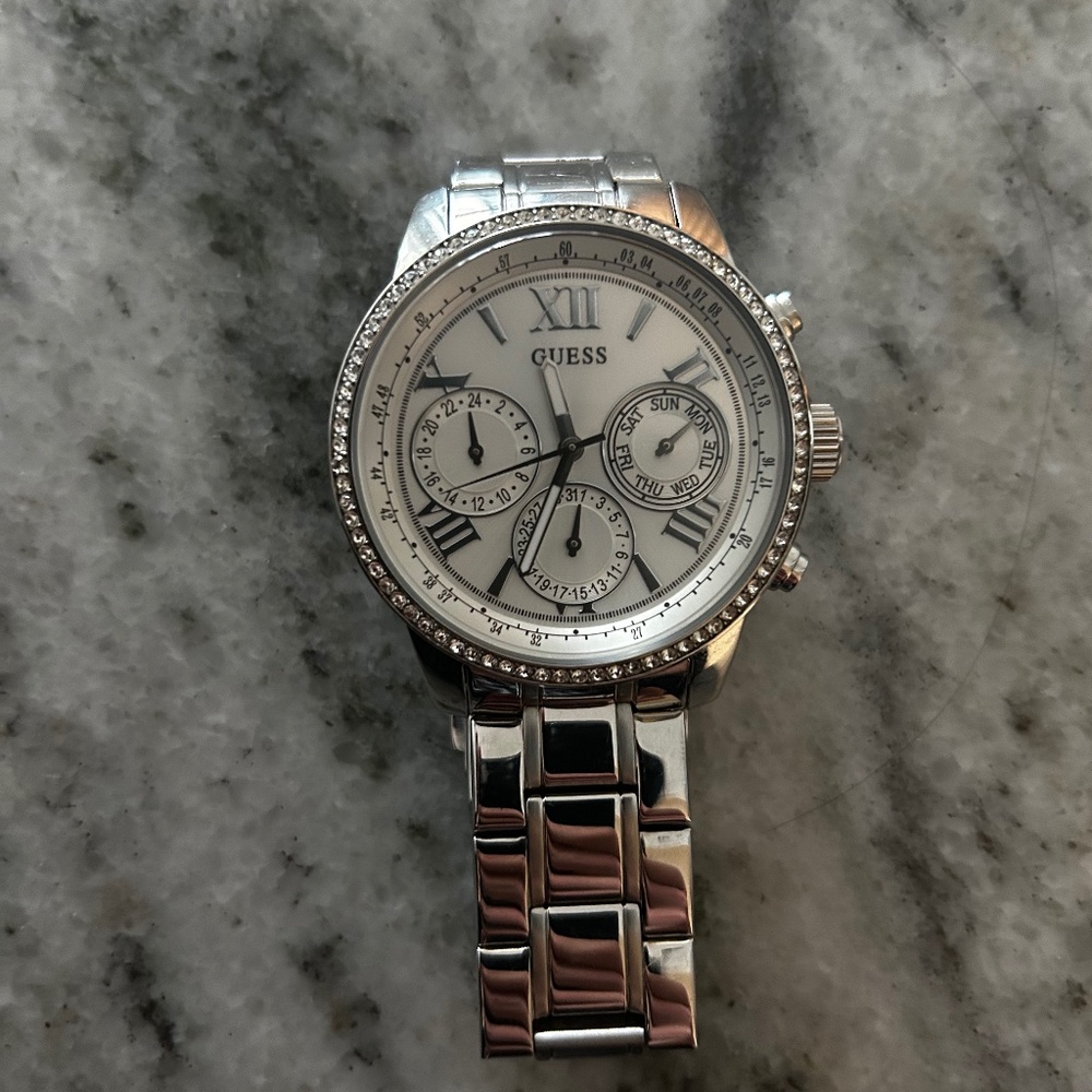 Guess Watch